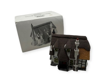 Dept. 56 Heritage Dickens' Village Oliver Twist "Maylie Cottage" In Box