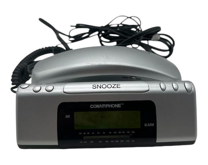 CONAIR Digital Alarm Clock AM/FM Radio Telephone Phone TCR200MS Silver ...