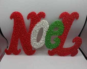 Vintage Christmas NOEL Plastic Melted Popcorn Holiday Decoration MCM 21" x 12"