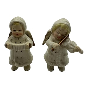 Pair of Vintage Grandeur Noel Angel Figurines Playing Instruments Christmas 3.5&quot;