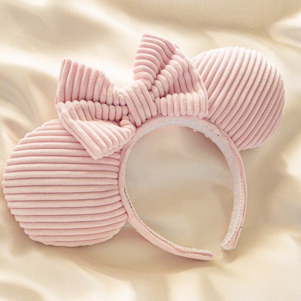 Corduroy mouse ears in pink
