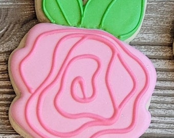 Simple Rose Decorated Sugar Cookies