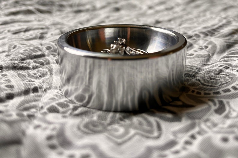 Polished Aluminum Ring Dish Jewelry Holder image 2