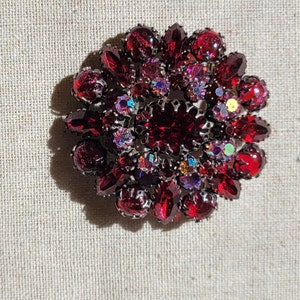 Vintage Schreiner 50's Brooch with red and AB Rhinestone