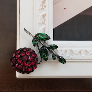 Vintage Schreiner Signed Schreiner New York Brooch Pin Cherry Berry Fruit Rhinestone Dangle