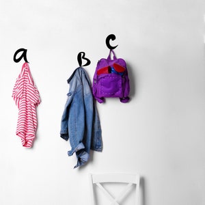 Ganchos de pared con letras A B C - Decoración divertida de la habitación para niños, regalo para la organización de la habitación de los niños, perchas decorativas de pared con letras del alfabeto de silueta