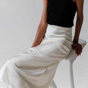 通販でクリスマス Ivory White Satin Real 100% Layers TWO Skirt Slip Midi Skirt スカート