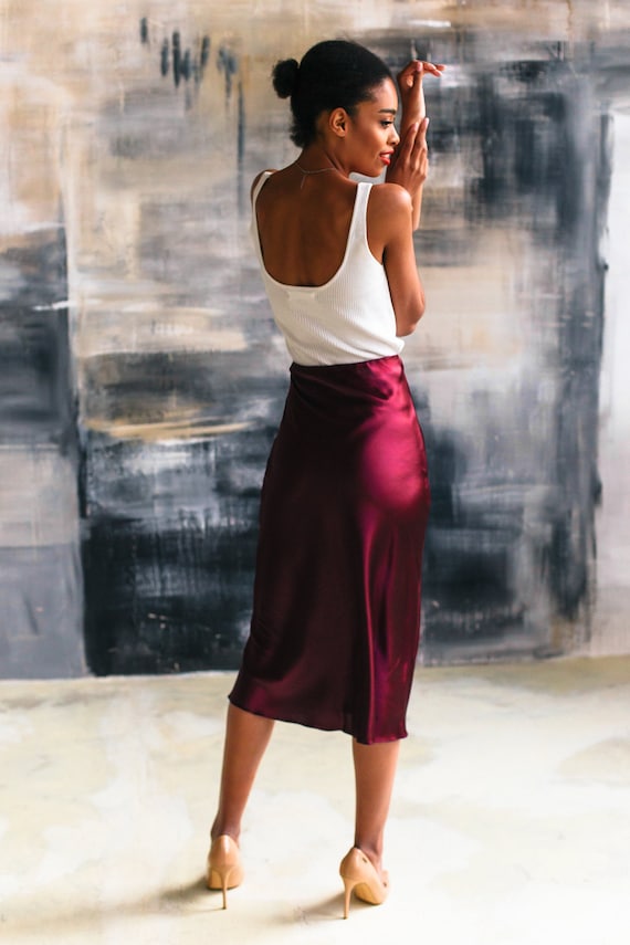Buy Women's Skirts Online - Short, Mini & Long Skirts - Carolina