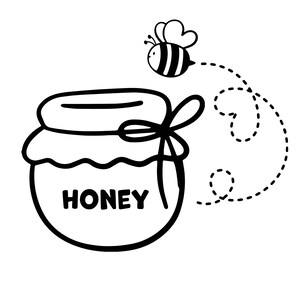 Op de afbeelding: Zwart-witte lijntekening van een honingpot met een schattige bij die er naartoe vliegt. De pot heeft een etiket met de tekst "HONEY".