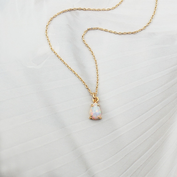 Opal Necklace, Gold Opal Teardrop Necklace, Oval shaped Opal Gemstone Necklace, Teardrop Opal Pendant Necklace