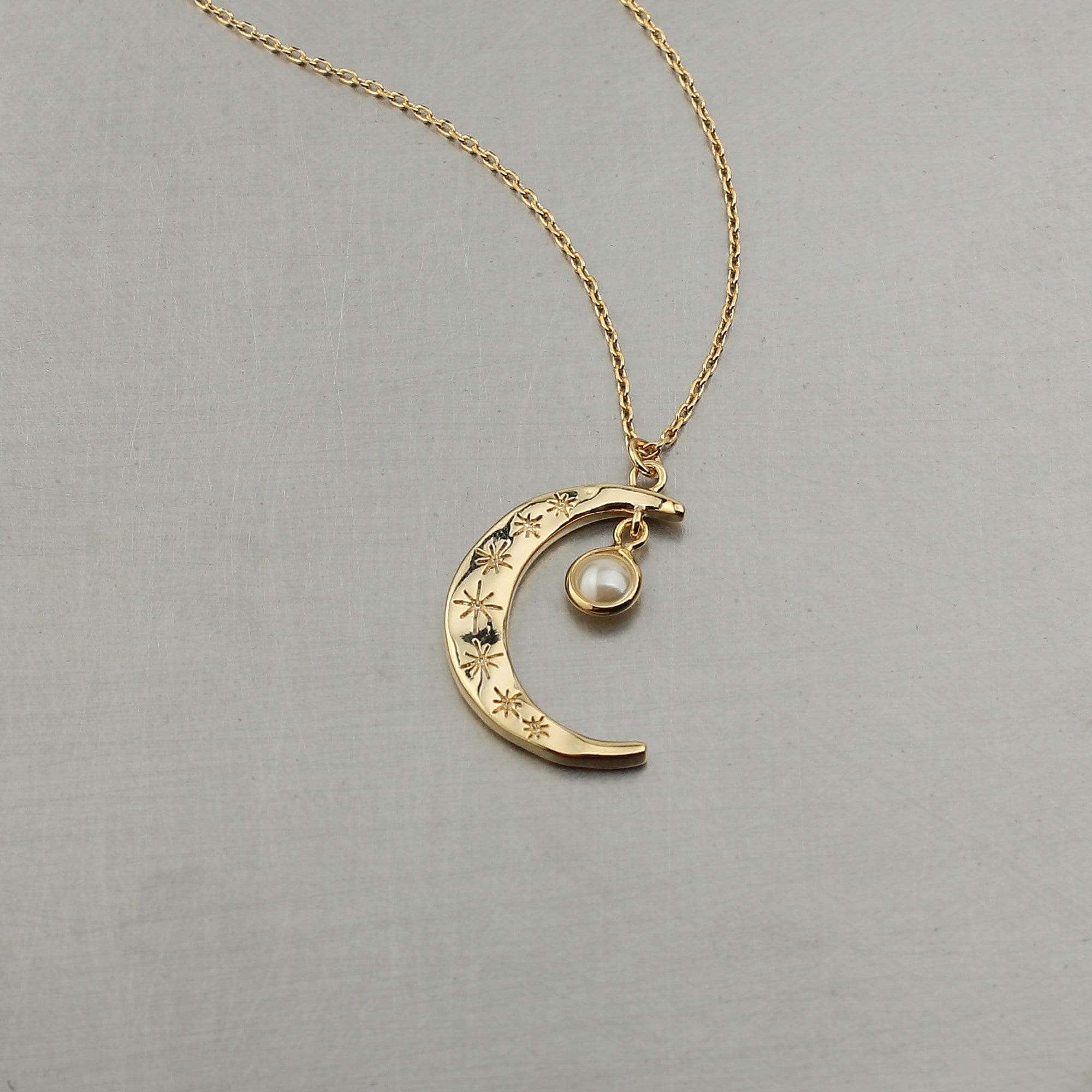CRESCENT BANGLE GOLD PEARL - L main image 0
