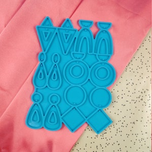 IMPERFECT MOLDS Resin Earring Mold 12 Pairs - Drop Dangle Earring Mold - Epoxy Resin Earring Mold - Pendant Silicone Mold - Jewelry Mold
