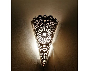 Moroccan wall light, Moroccan wall lamp - Wall lamp - Copper lantern, lamp designer, art deco lighting, gift idea