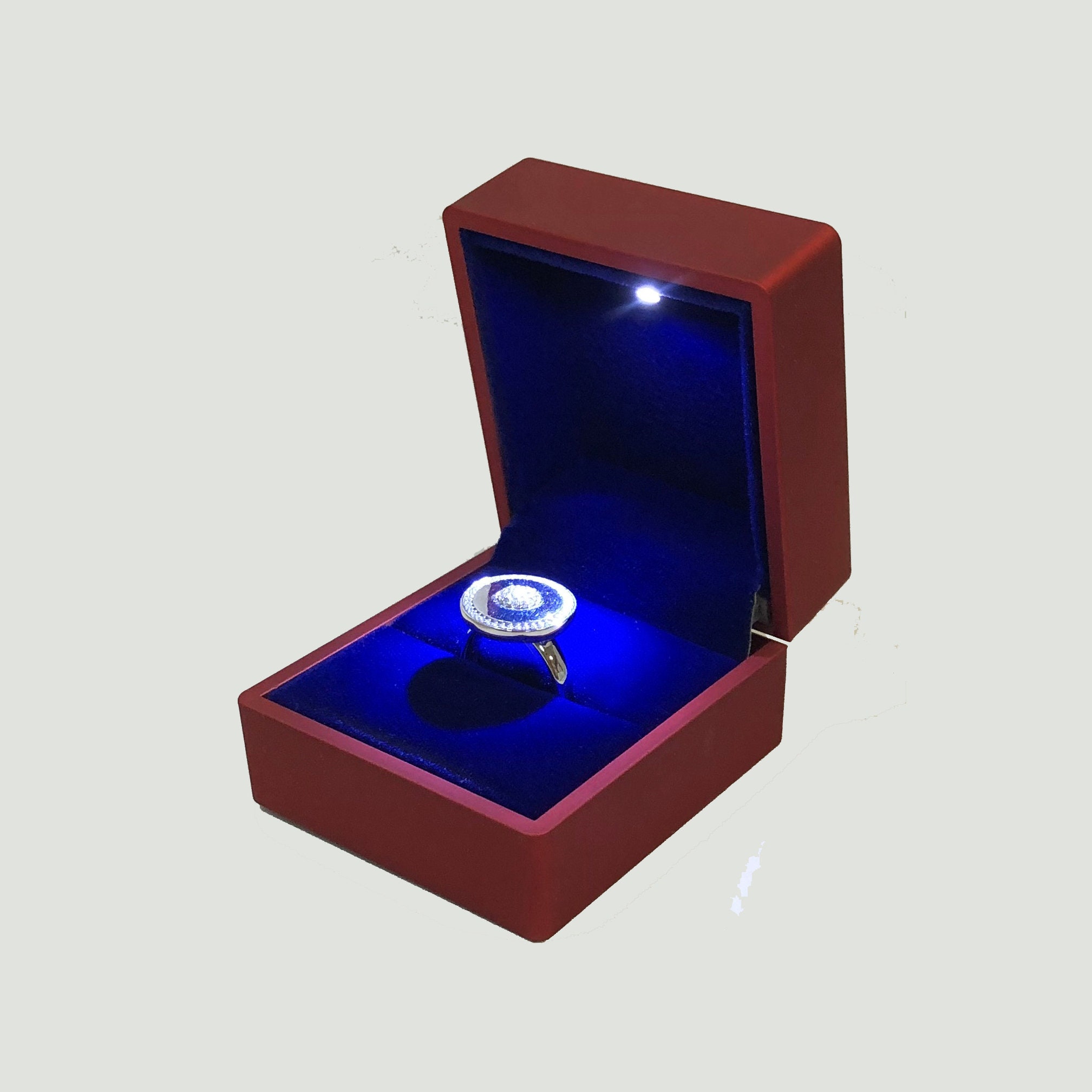 illuminated ring box