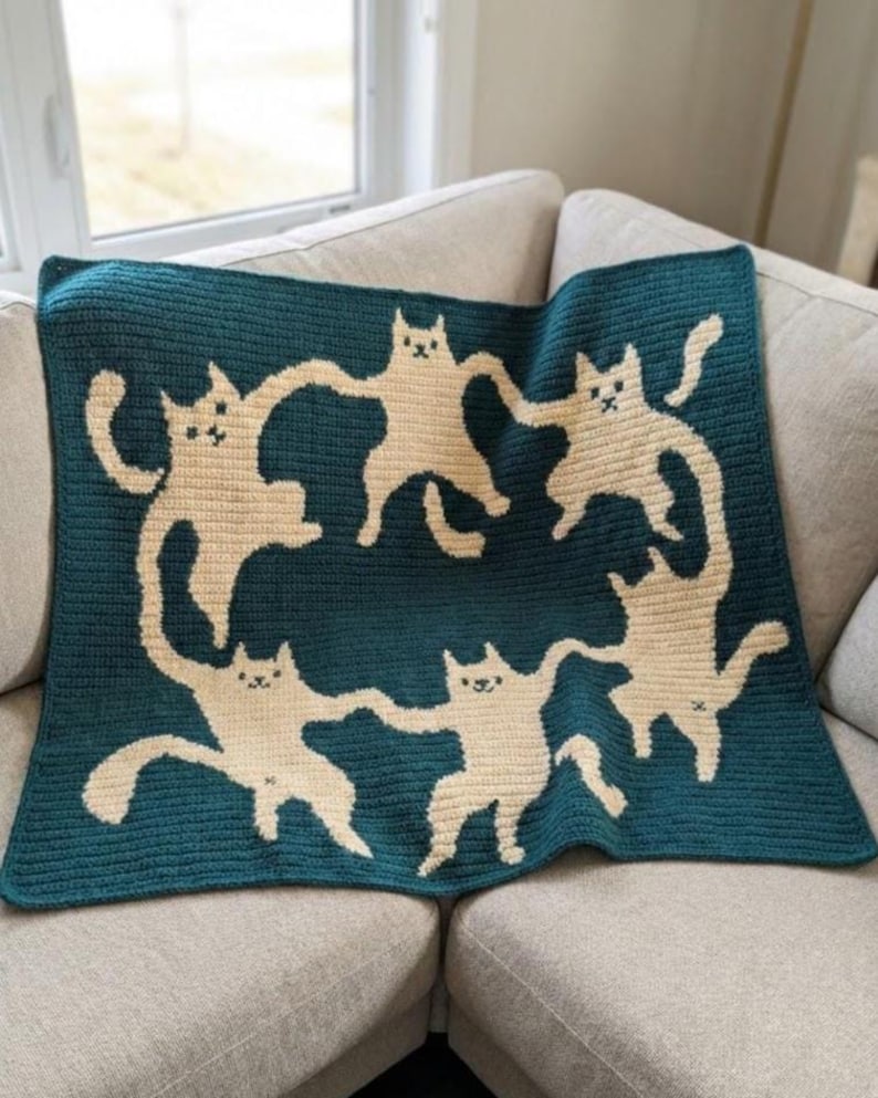 Cats Dancing Graphghan Crochet Pattern – Kitten Circle Overlay Mosaic ...