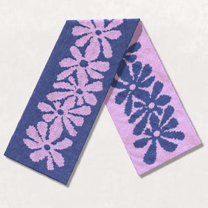 Flower string crochet scarf pattern – Unisex double knitting floral design (PDF)