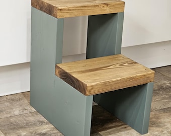 Handcrafted Wooden Step Stool: Rustic Home Decor
