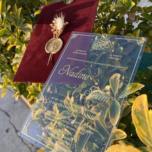 Foil Engraved Acrylic Invitation, Burgundy Velvet Pocket, Elegant Velvet Pockets, Custom Wedding Invitations, Clear Acrylic Wedding Invite
