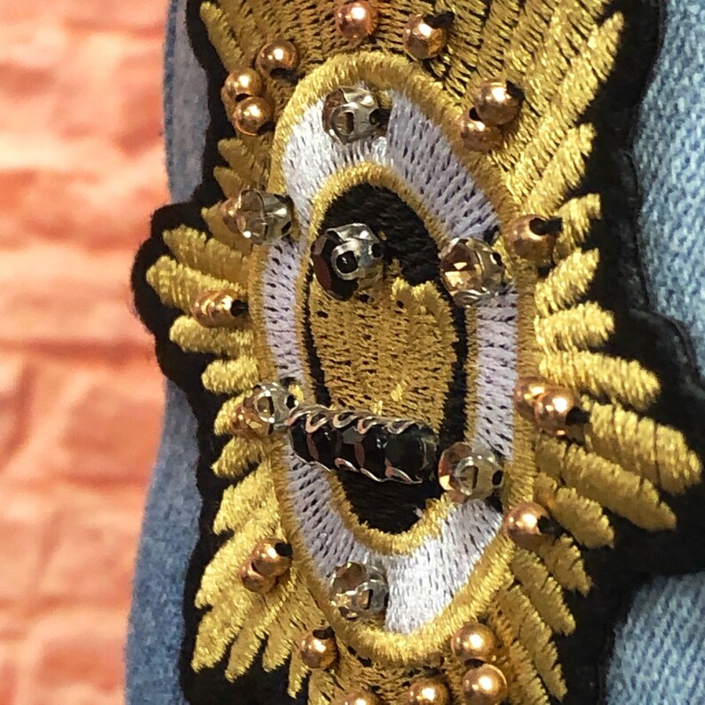 Crown Shield Patch Handmade Crystal Rhinestone and Embroidered appliqu\u00e9 Sew on Patch Gold 2 Pieces