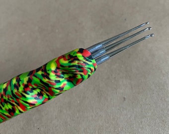Handmade Triple Hook Dreadlock Crochet Tool (0.75mm)