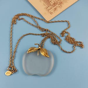 Collier Pendentif AVON Vintage 1986 - Cœur Doré Et Cristal Scintillant - Neuf Dans Sa Boîte