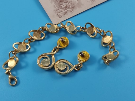 AVON signed Vintage Jewelry Set Bracelet Earrings… - image 6