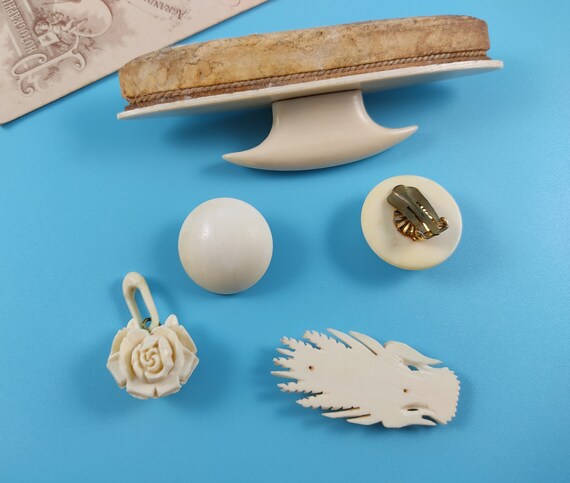 Antique Jewelry Lot Pendant Clips-on-Earrings Bon… - image 3