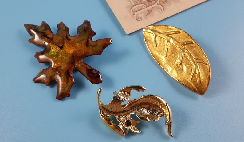 Vintage Jewelry Lot Brooches French Leafs signed Enamel Gold tone Metal 1970-1980-s