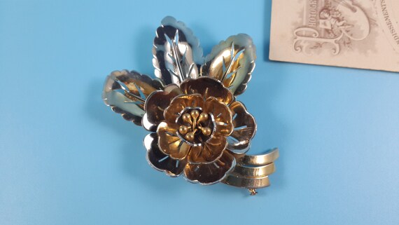 Antique Jewelry Brooch FLOWER Silver Gold tone Me… - image 2