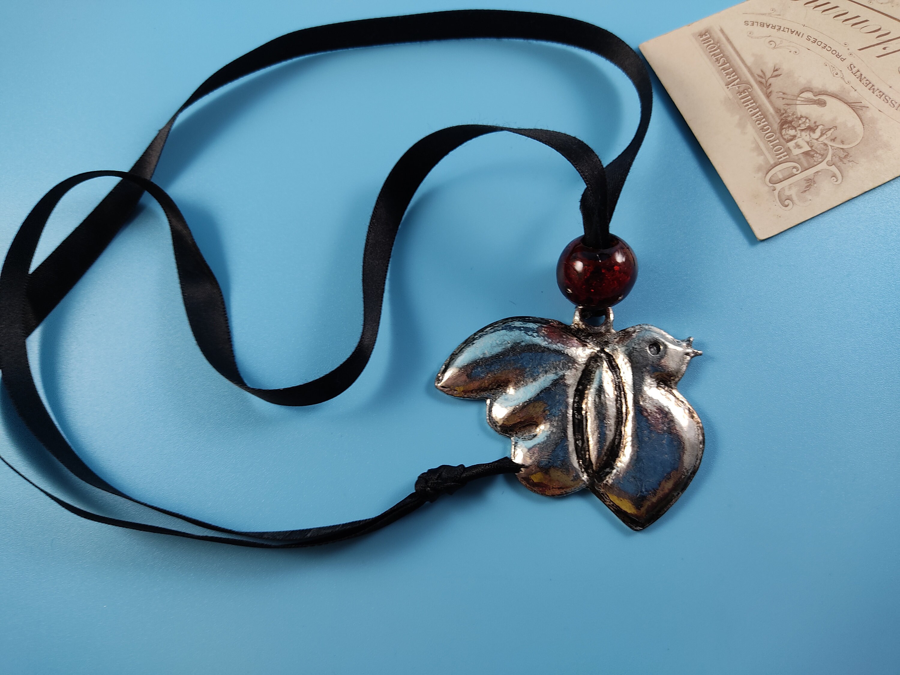 Boucles D'oreilles CACHAREL Vintage Années 1970 - Noir Et Doré - Neuf Sans Emballage