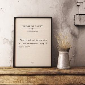 Impressão de citação de página de livro vintage do Grande Gatsby - arte literária inspiradora de parede para decoração de casa e escritório - citação de amor de Francis Scott Fitzgerald
