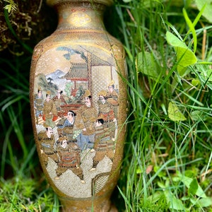Large, Stunning 19th Century Japanese Satsuma Vase