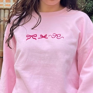 Coquette Cute Bow Embroidered Sweatshirt | Cosy Aesthetic Jumper | Girly Bows | I'm Just a Girl