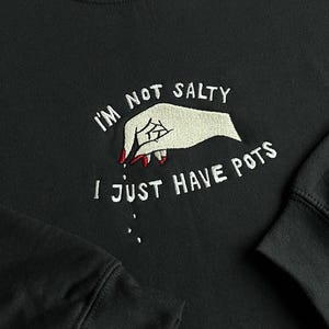 No estoy resentido, solo tengo POTS. Sudadera: Broma sobre síndrome de taquicardia ortostática postural (POTS).