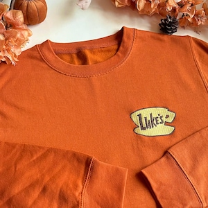 Luke&#39;s Embroidered Sweatshirt: Stars H Coffee