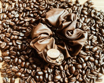 Scrunchie per amanti del caffè con ciondolo rimovibile per tazza – Regalo per barista