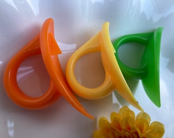 Citrus Peeler Rings-Set of (3) Three Citrus Finger Ring Peelers