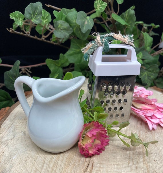 Steel Kitchen Grater-Mini Kitchen Utensil