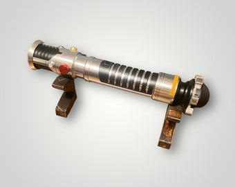 Wooden Lightsaber Hilt Stand - Universal Sword Display