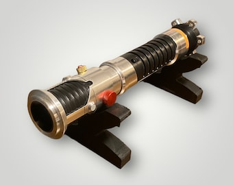 Wooden Lightsaber Hilt Stand – Universal Fit Display