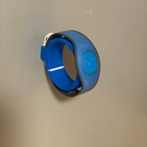 Magic Band Wall Mount