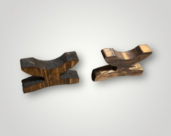 Wooden Lightsaber Hilt Stand – Universal Sword Display