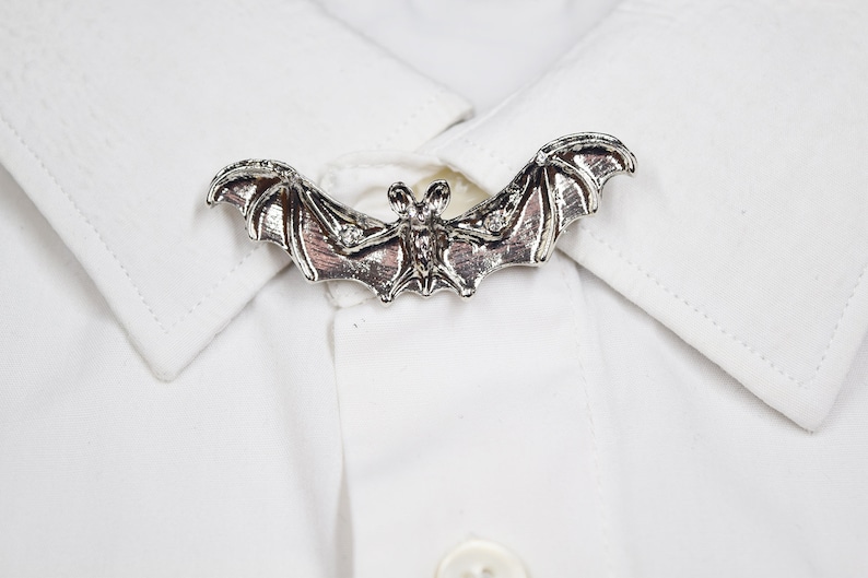 collar pin brooch bat
