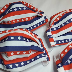 Masque du 4 juillet, Masque facial patriotic des États-Unis, Grand adulte lavable, fil de nez, poche filtrante, Rouge Blanc Bleu Drapeau américain Stars Stripes