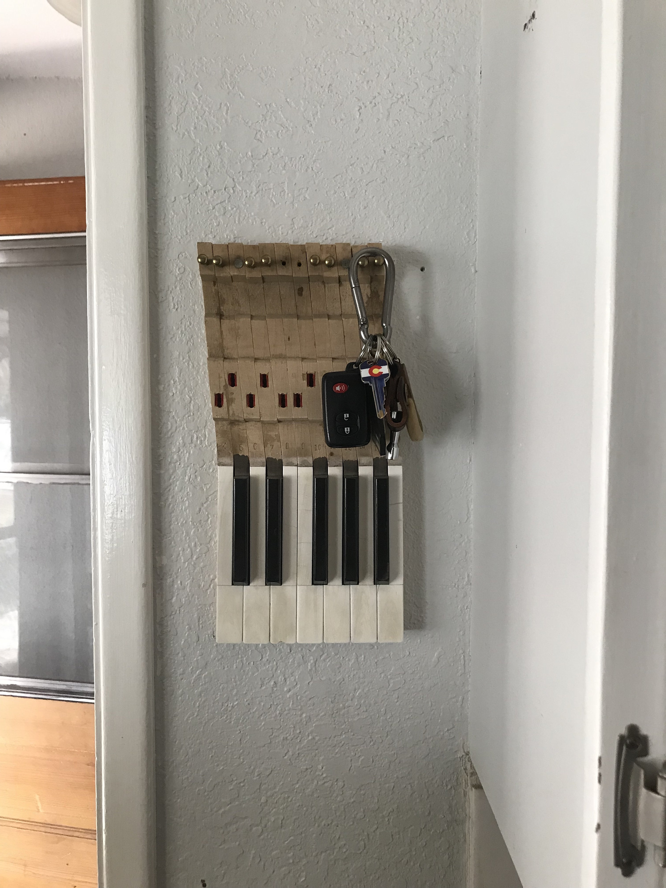 【piano♪です♡】GOOD GRIEF! Motel Key Case Suite Motel Key Dies – Catherine Pooler Designs