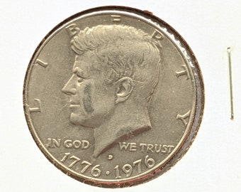 1976 D Kennedy Half Dollar USA Coin; F Condition United States of America 50 Cent Coin; Bicentennial 1776-1976 commemorative coin