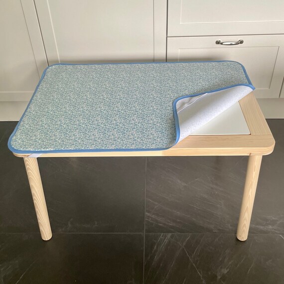 Oilcloth Fitted Table Mat With Elastic Corner Fastenings to Fit