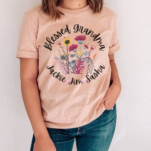 Grandma Shirt With Grandkids Names, Personalized shirt for grandma, Nana, Oma,  Personalized Granny,  Grammy, Abuela
