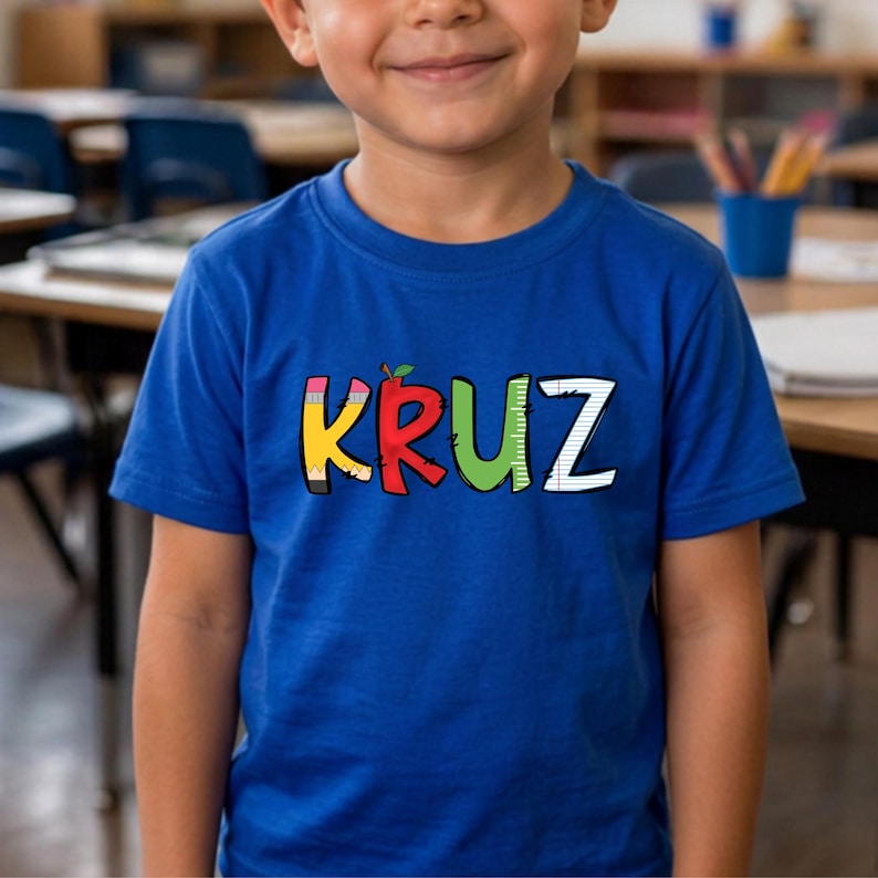 Personalized Back to School Kids Shirt, Custom Name Pencil Tee 画像 4