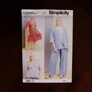 Simplicity S8846, Plus Size Women&#39;s Dress, Top, Pant and Jacket, SZ 20W, 22W, 24W, 26W 28W Uncut Factory Fold, P10